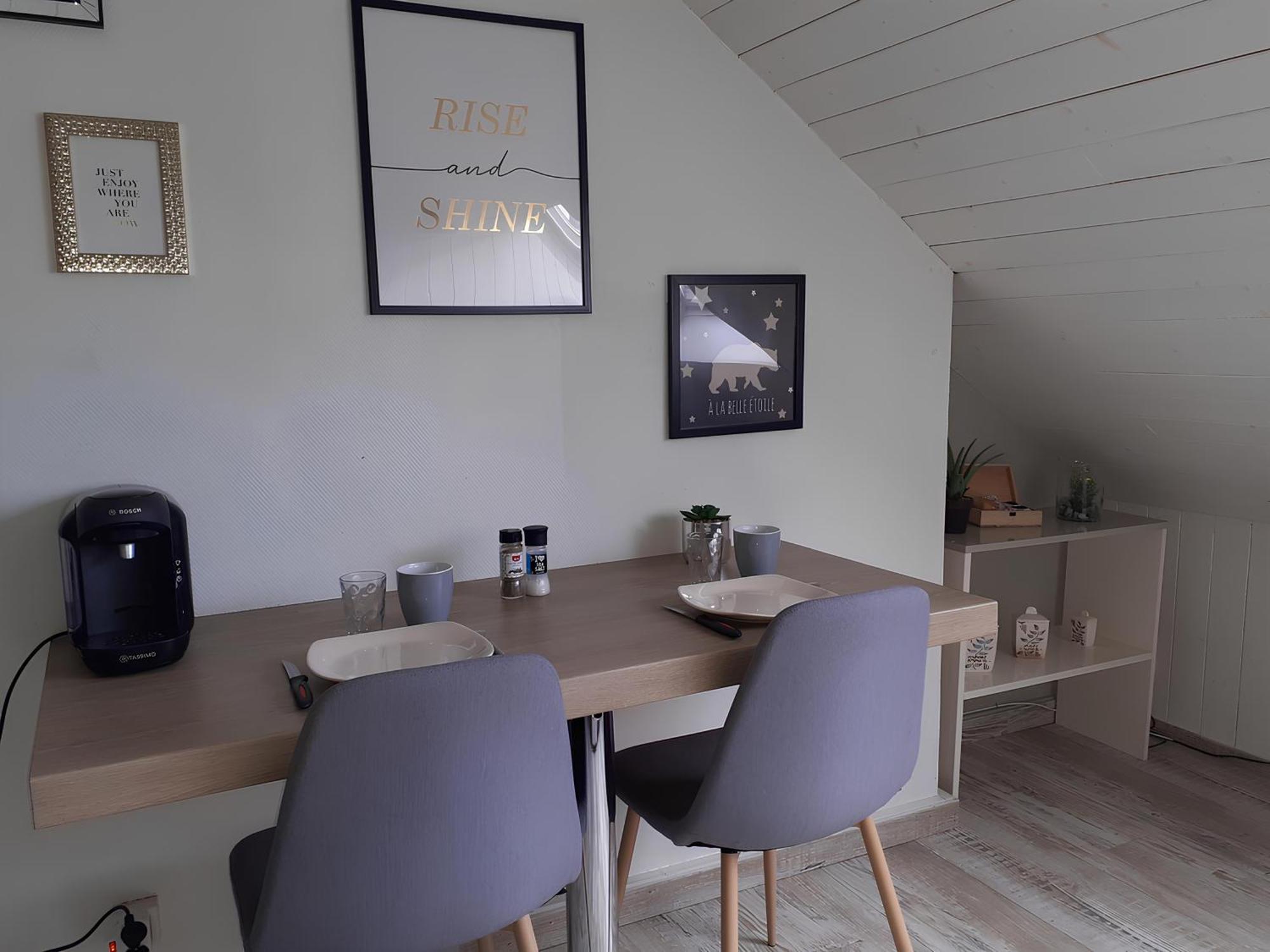 Apartamento Studio Miraumont, Stationnement Gratuit, 5Min Gare Amiens Exterior foto