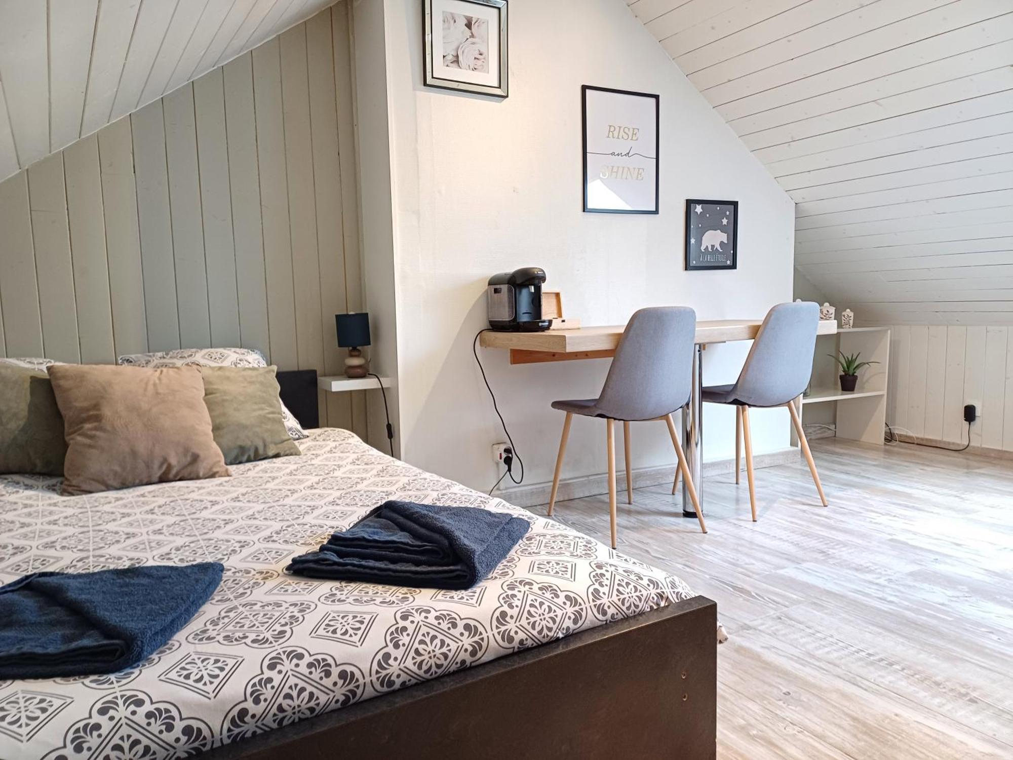 Apartamento Studio Miraumont, Stationnement Gratuit, 5Min Gare Amiens Exterior foto